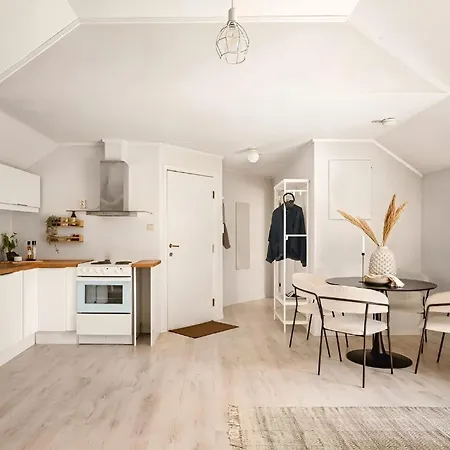 Modern In Charming Area * Bergen